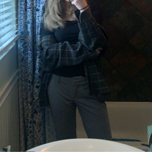 Meet your Posher, Collyn - Picture 3 of 11